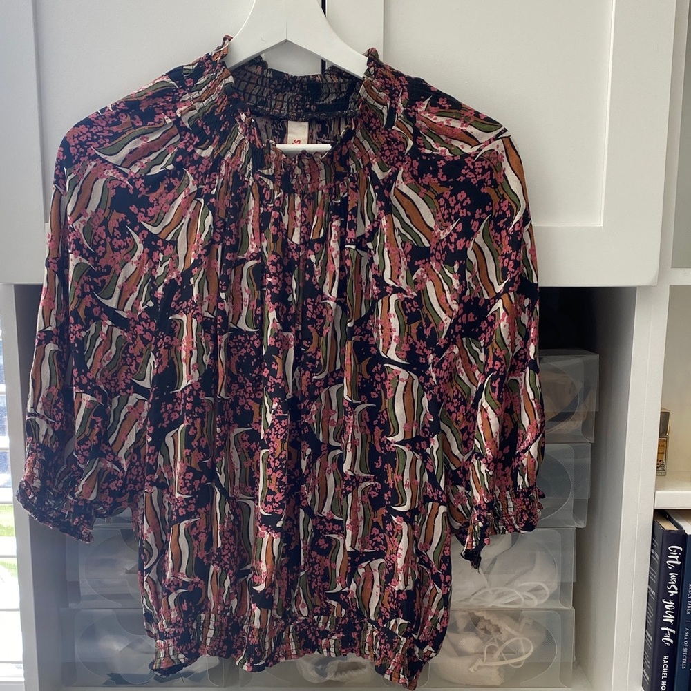 Women's Floral Print Top